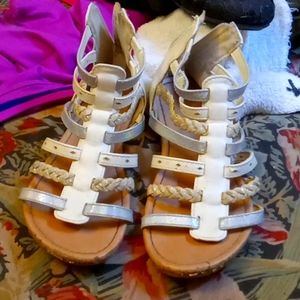 Girls size one wonder nation sandle